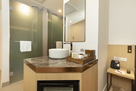 Ibis Melbourne Central - Surfers Gold Coast 31