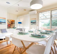 Nautique Beach House - Surfers Gold Coast