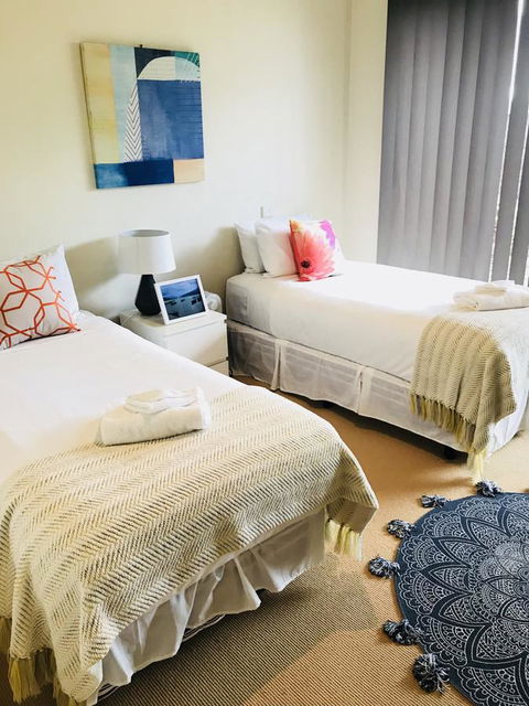 Ocean View Treetops Retreat - Surfers Gold Coast 3