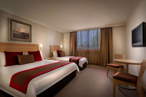 BEST WESTERN PLUS Travel Inn - Surfers Gold Coast 30