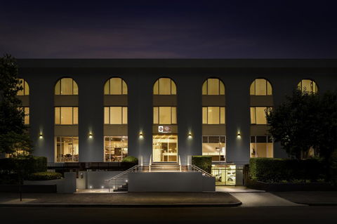 BEST WESTERN PLUS Travel Inn - Surfers Gold Coast 0