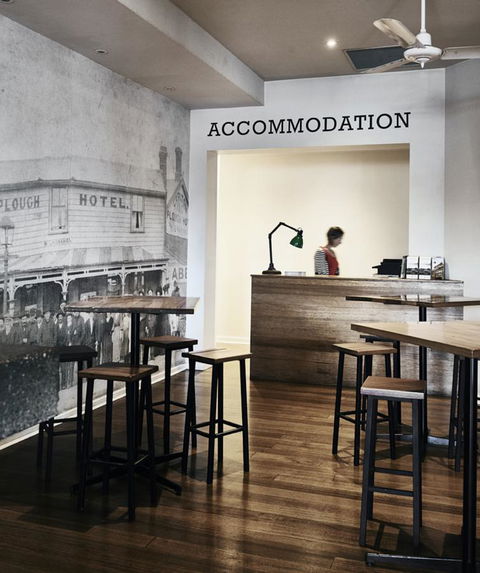 Plough Hotel - Surfers Gold Coast 27