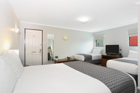 Quality Inn & Suites The Menzies - Surfers Gold Coast 15