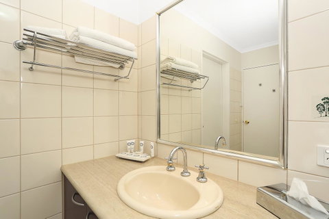 Quality Inn & Suites The Menzies - Surfers Gold Coast 32