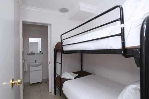 Quality Inn & Suites The Menzies - Surfers Gold Coast 27