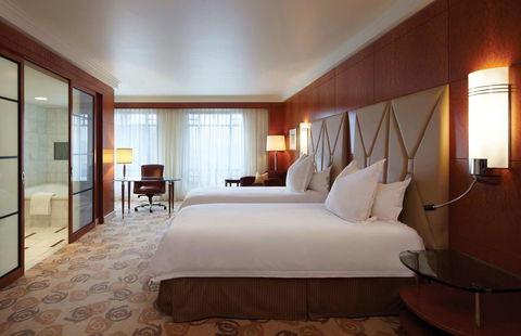 Park Hyatt Melbourne - Surfers Gold Coast 18