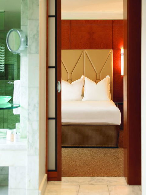 Park Hyatt Melbourne - Surfers Gold Coast 13