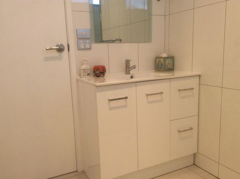 Avilla By The Bay - Surfers Gold Coast 15