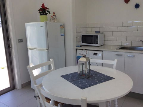 Avilla By The Bay - Surfers Gold Coast 10