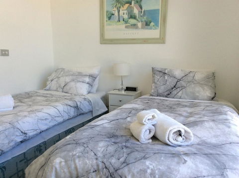Avilla By The Bay - Surfers Gold Coast 7