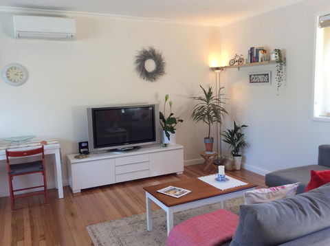 Avilla By The Bay - Surfers Gold Coast 9