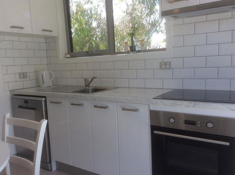 Avilla By The Bay - Surfers Gold Coast 11