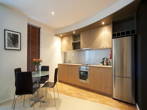 The Waves Apartments - Surfers Gold Coast 22