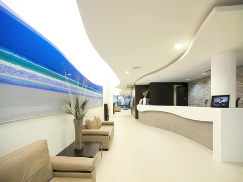 The Waves Apartments - Surfers Gold Coast 11