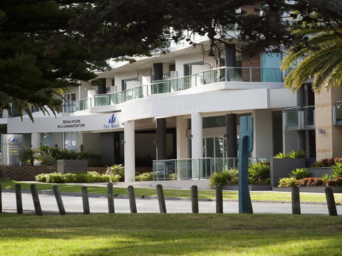 The Waves Apartments - Surfers Gold Coast 12
