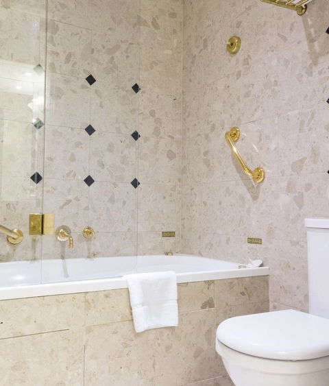 Stamford Plaza Melbourne - Surfers Gold Coast 35