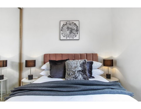 Boutique Apartment In Quiet, Sought-after Suburb - Surfers Gold Coast 12