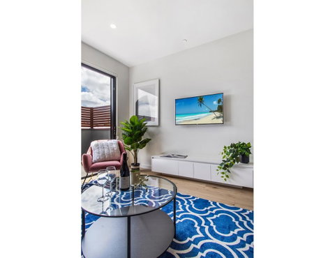 Boutique Apartment In Quiet, Sought-after Suburb - Surfers Gold Coast 11
