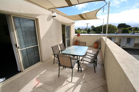 Hamilton Townhouse Motel - Surfers Gold Coast 3