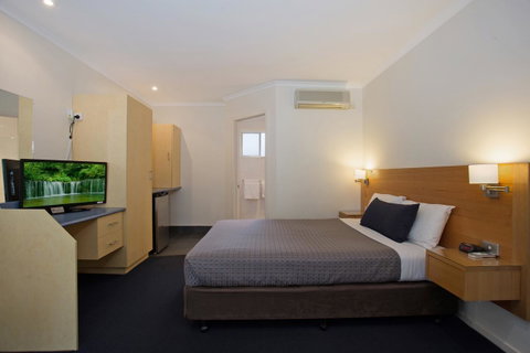 Hamilton Townhouse Motel - Surfers Gold Coast 23