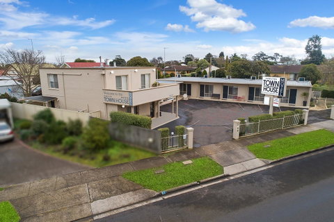 Hamilton Townhouse Motel - Surfers Gold Coast 7