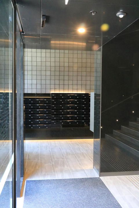 E-Boutique S Collection - Surfers Gold Coast 6