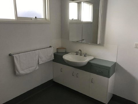 Mibnb Geelong CBD - Surfers Gold Coast 2