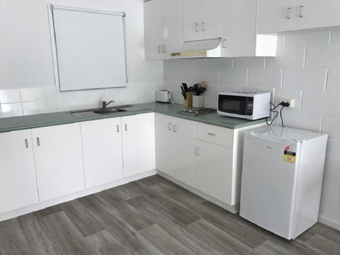 Mibnb Geelong CBD - Surfers Gold Coast 1