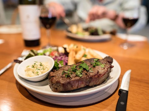 Gipsy Point Lodge & Cottages - Surfers Gold Coast 21