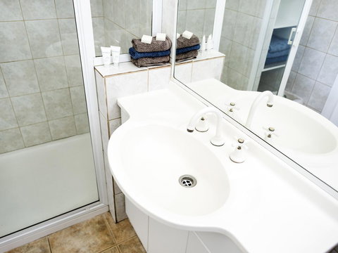 Gipsy Point Lodge & Cottages - Surfers Gold Coast 44