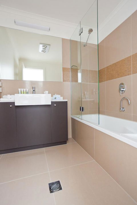 Bairnsdale International - Surfers Gold Coast 4