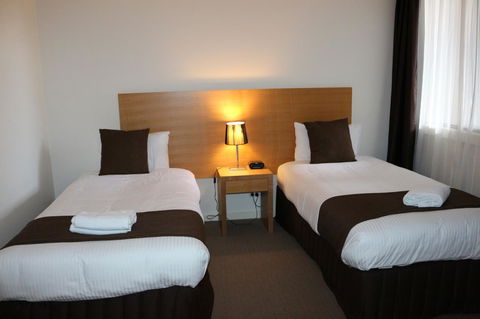 Bairnsdale International - Surfers Gold Coast 26