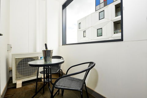 Melbourne Knox Central Apartment Hotel Official - Surfers Gold Coast 29