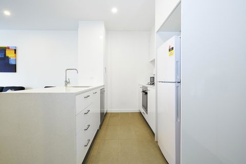 Melbourne Knox Central Apartment Hotel Official - Surfers Gold Coast 9