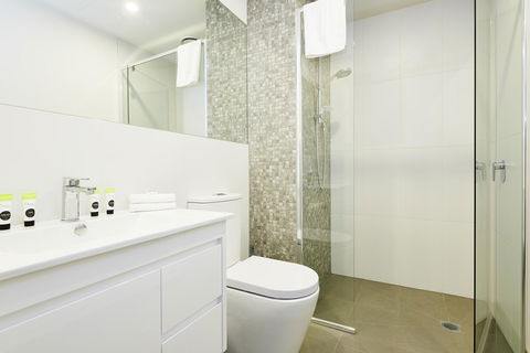 Melbourne Knox Central Apartment Hotel Official - Surfers Gold Coast 10