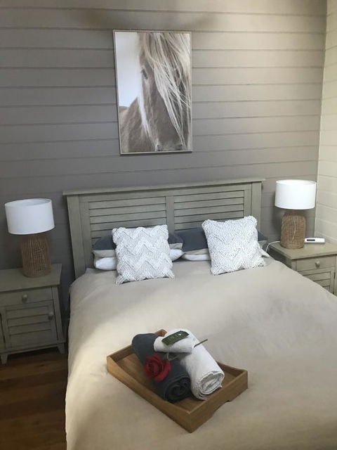 Two Truffles Cottages - Surfers Gold Coast 3