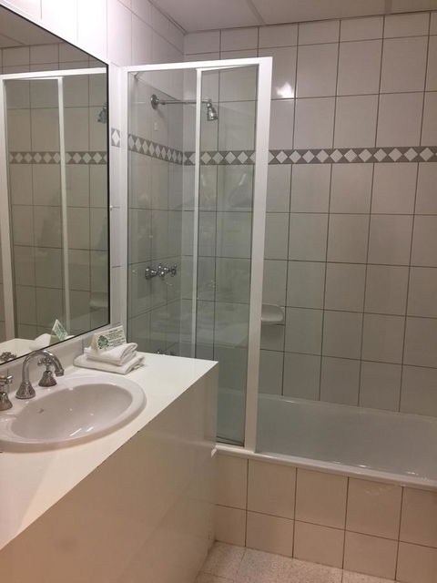 Eltham Gateway Hotel & Conference Centre - Surfers Gold Coast 41
