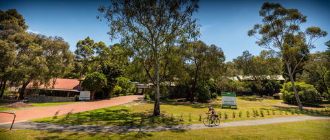 Eltham Gateway Hotel & Conference Centre - Surfers Gold Coast 44