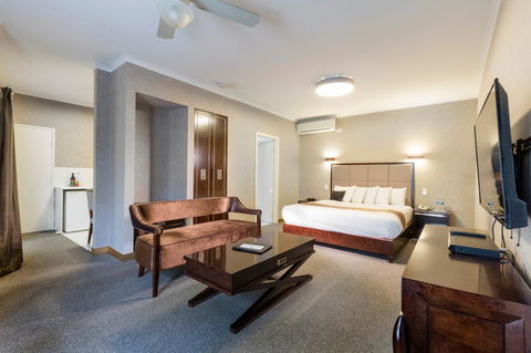 Eltham Gateway Hotel & Conference Centre - Surfers Gold Coast 3
