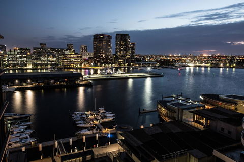Accent Accommodation@Docklands - Surfers Gold Coast 0
