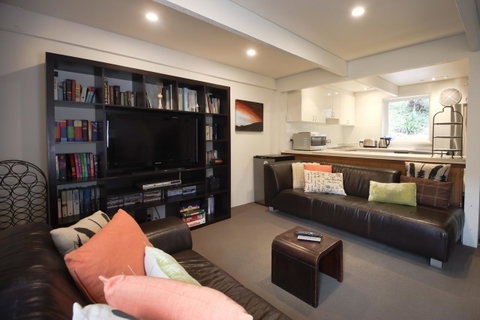 Maisonettes Falls Creek - Surfers Gold Coast 0
