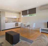 Sorrento Chic - Surfers Gold Coast