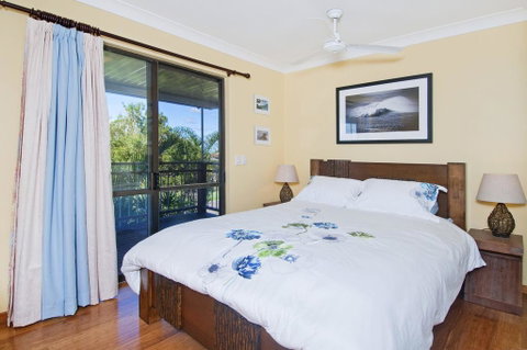THE BOARDROOM ON BANKSIA - 11 Banksia Ave Bonny Hills - Surfers Gold Coast 3