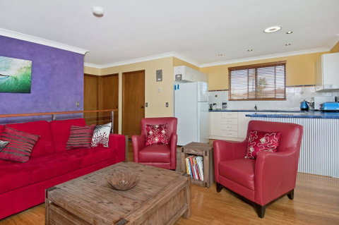 THE BOARDROOM ON BANKSIA - 11 Banksia Ave Bonny Hills - Surfers Gold Coast 0