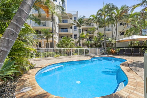 The Burlington Holiday Apartments - Surfers Gold Coast 0