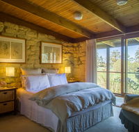 The Burrow at Wombat Bend - Surfers Gold Coast