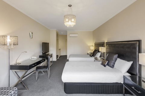 The Carrington Hotel - Surfers Gold Coast 2