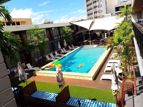 The Cavenagh - Surfers Gold Coast 0