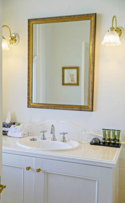 The Convent Hunter Valley Hotel - Surfers Gold Coast 3