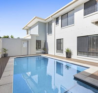 The Doggy Beach House At Salt - Surfers Gold Coast